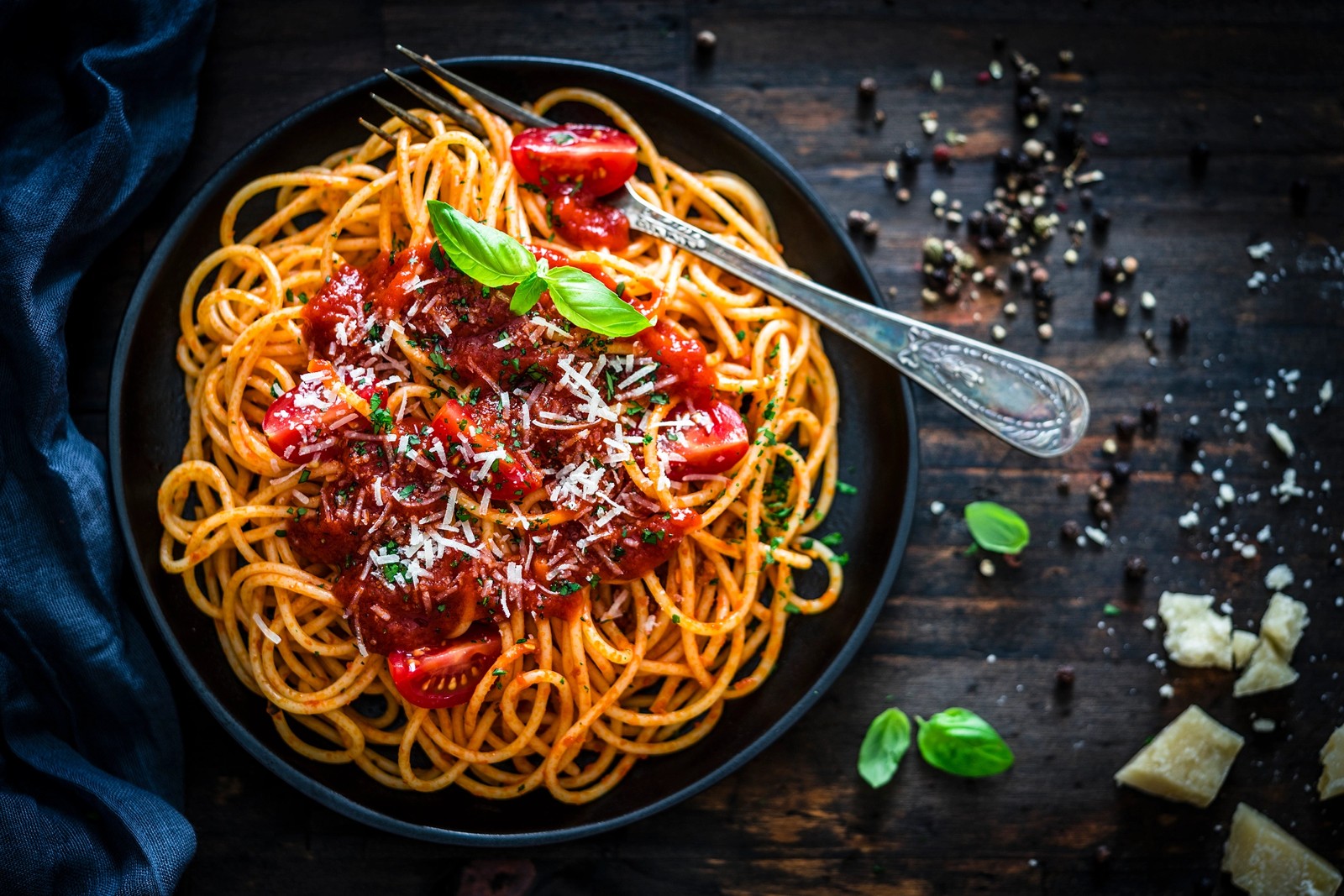 Pasta Avanti signature dishes Build-Your-Own Pasta BowlChicken AlfredoSpaghetti with Marinara